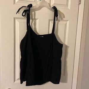 Old navy black cotton tie strap shirt